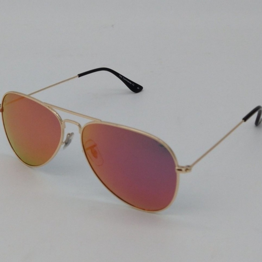 NWT Prive Revaux Mens The Commando Aviator Sunglasses Gold Red One Size